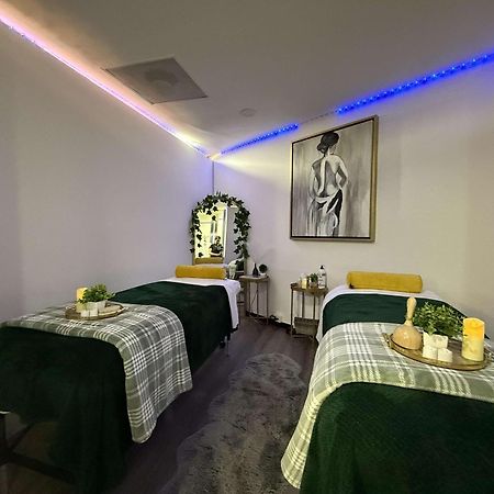 Grand Cantalagua Hotel Morelia, BW Signature Collection Exteriér fotografie Massage beds