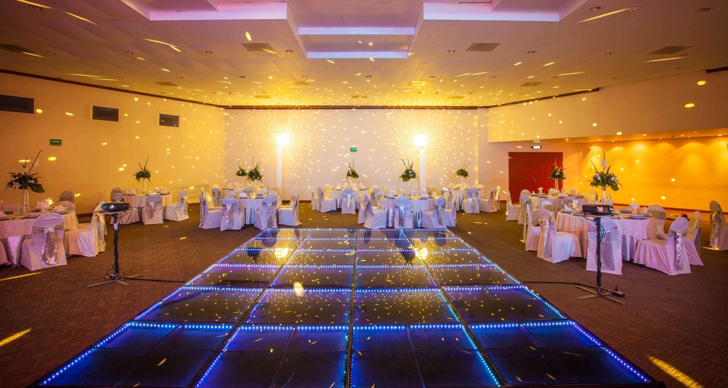 Grand Cantalagua Hotel Morelia, BW Signature Collection Exteriér fotografie The ballroom at the Crowne Plaza Hotel, Dublin Airport