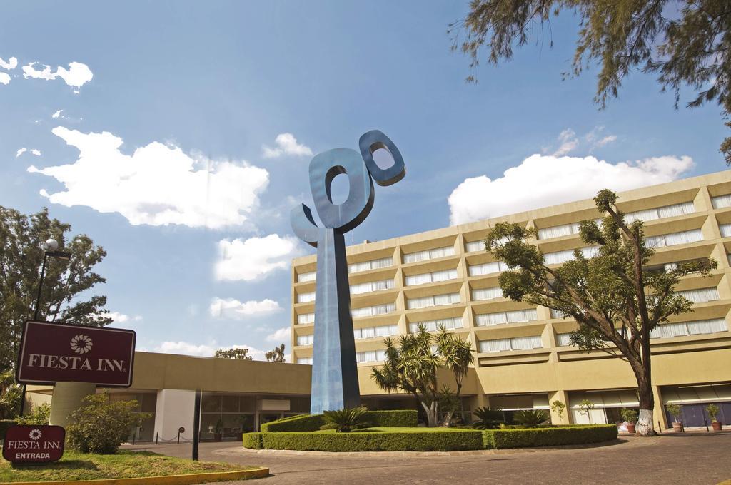 Grand Cantalagua Hotel Morelia, BW Signature Collection Exteriér fotografie The sculpture in 2018